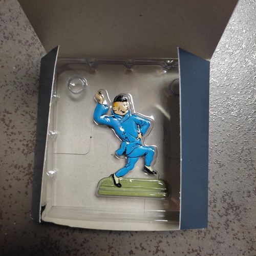 Figurine tintin metal lotus - tintin,