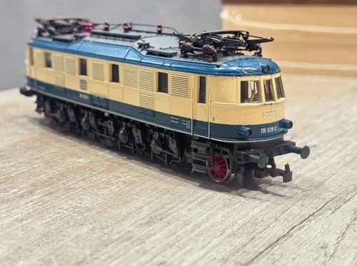 Rivarossi 1672 locomotive - rivarossi,
