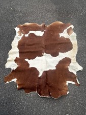 Véritable Tapis peau de vache vintage déco 70's Marron Blanc - 190 cm x 170 cm