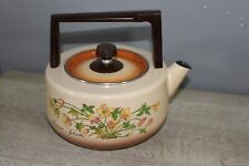 ancienne bouilloire emaillé