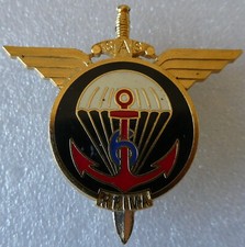 PARACHUTISTES COLONIAUX 6 EME