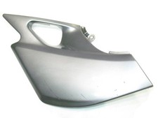 Cache carenage sous selle