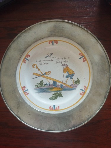 Assiette révolutionnaire