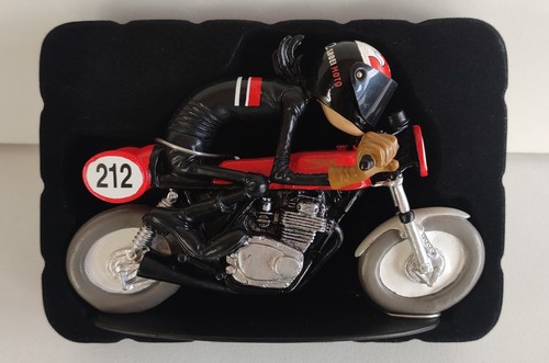 Figurine moto résine - en, joe