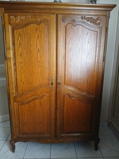 Armoire ancienne en bois