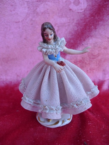 Belle vieux figurine - belle,