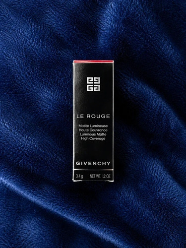 Rouge lèvres 333 - rouge,