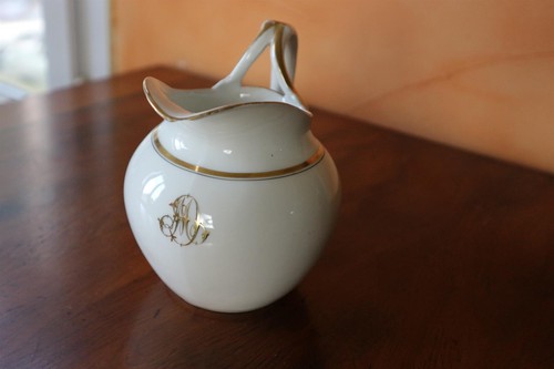 Ancien pot lait - lait, en