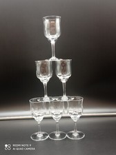 6 verres à vin rouge en cristal de BACCARAT modèle CAPRI , signé , H 15 cm .