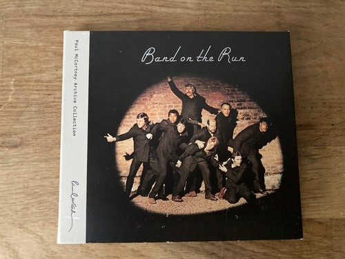 Dvd wings band on - band,