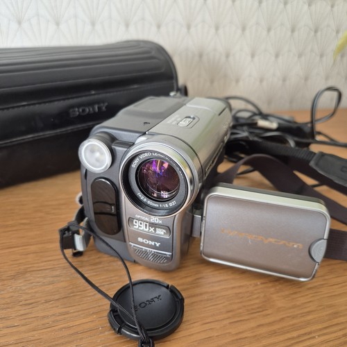 Sony dcr trv270e - dcr,