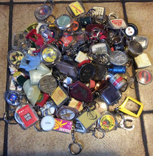 LOT D,UNE CENTAINES DE PORTES