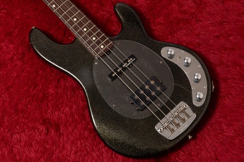 Ernie ball music - music, stingray