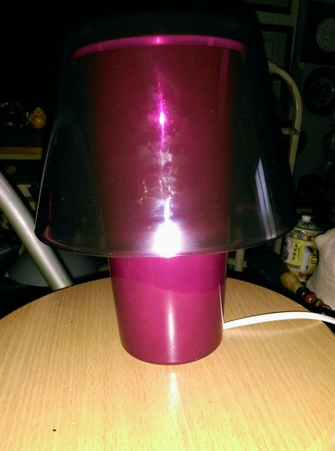 Lampe gavik fuchsia chez - lampe,