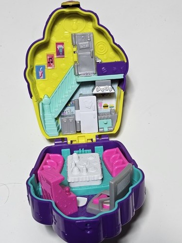 Polly pocket station cupcake - pocket,