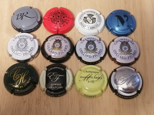 Lot capsules de - de, 12