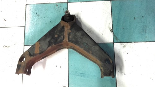 Triangle superieur peugeot - peugeot, j9