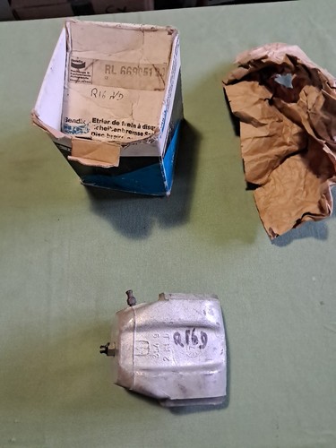 Renault à 68 - renault, 65