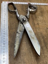 Ciseau OLD TOOL  outil ancien ciseaux de drapier Nogent  Couturier,  (réf N°2)