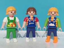 Playmobil figures girls - x3,