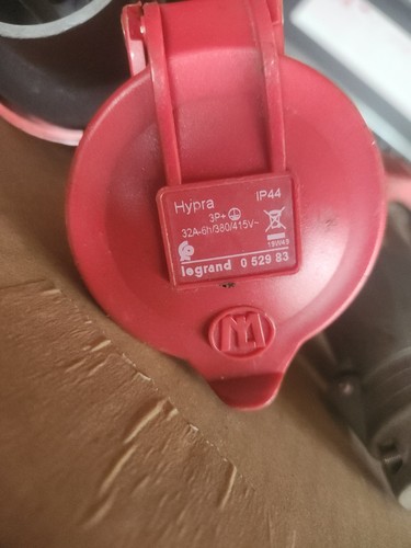 Prise hypra 32a 3poles terre - hypra,