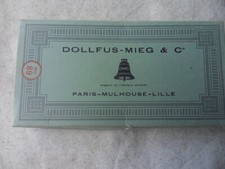 MERCERIE DOLFUS MIEG ET CIE BOITE 8*16*2 CM-RETORS A BRODER-12 ECHEVEAUX COTON