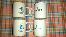 4 TASSES PUBLICITAIRES ISOR DEVELOPPEMENT DURABLE - LA MAISON DU MUG -DECOR MAIN