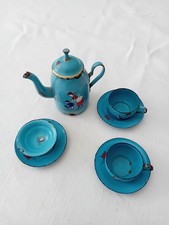 Dinette Tole Emaillee