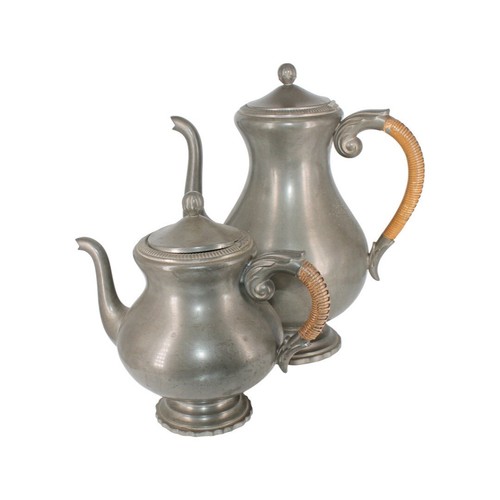 Ancienne cafetière - , et
