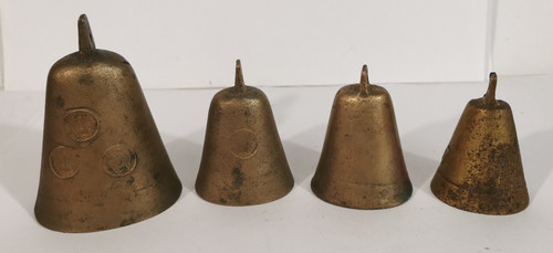 Lot anciennes cloches - anciennes,