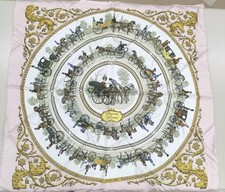 Carre 90 Modèle LA PROMENADE