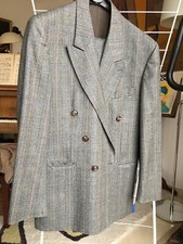 costume pierre cardin taille L en tissu "prince de galles"