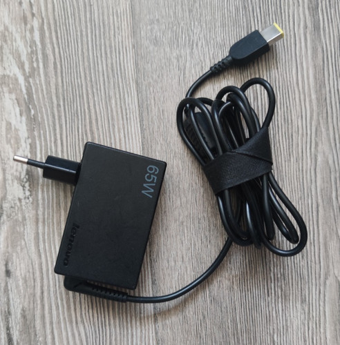 Lenovo chargeur secteur - ★,