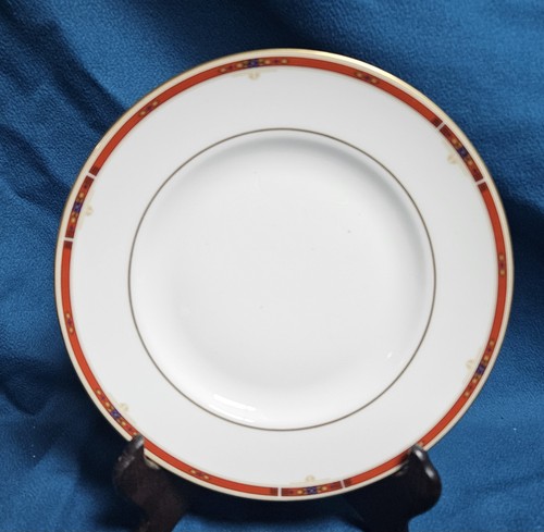 Assiette salade wedgwood - À,
