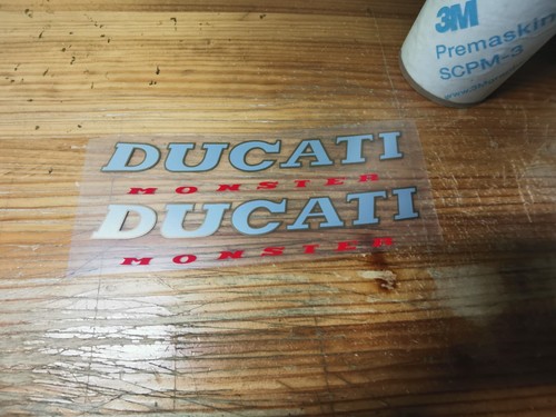 Décalcomanies réservoir - de,
