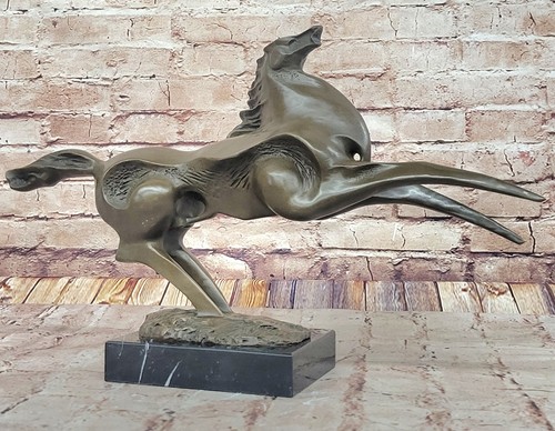 Sculpture bronze signée - en,