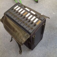 Valise marmotte de représentant pour 120 bracelets, lunettes ou autres