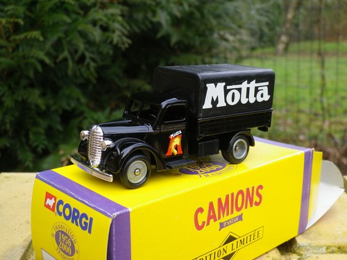 Corgi camions antan - camions, ford