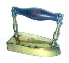 RARE FER A REPASSER BRONZE A LINGOT ANTIC FLAT IRON BUGELEISEN