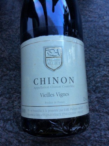 Bouteille chinon 2000 - 1,