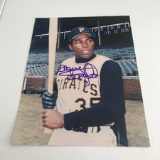 MANNY SANQUILLEN Autograph 8 x 10 Photo Autograph PIRATES AUTO