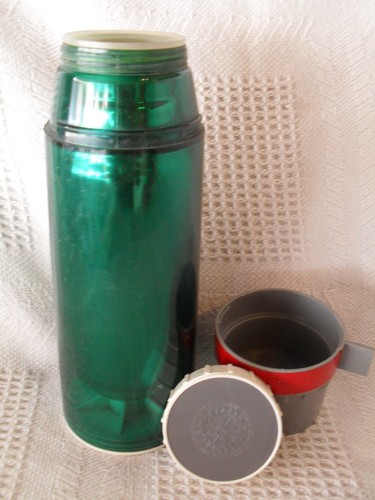 THERMOS
