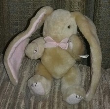 Wangs International Beige