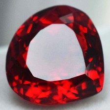 Grande pierre précieuse en vrac taillée poire topaze rouge 95,60 ct pour bagu...