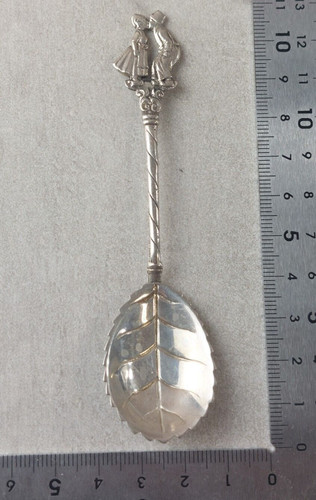 Ancienne petite cuillère