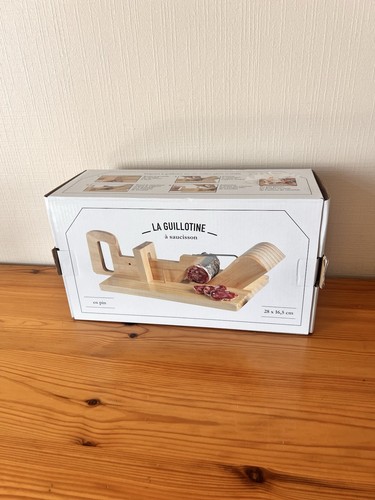 Guillotine saucisson - a, /