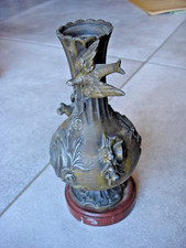 Pot de fleur aux oiseaux art