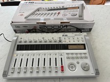 Zoom R16