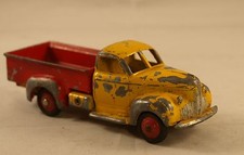 dinky toys F 25P Studebaker Pick-up peu fréquent