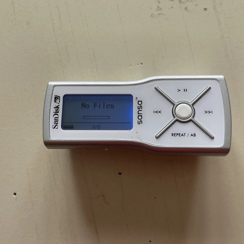 Sandisk sansa m240 1gb silver - sandisk,
